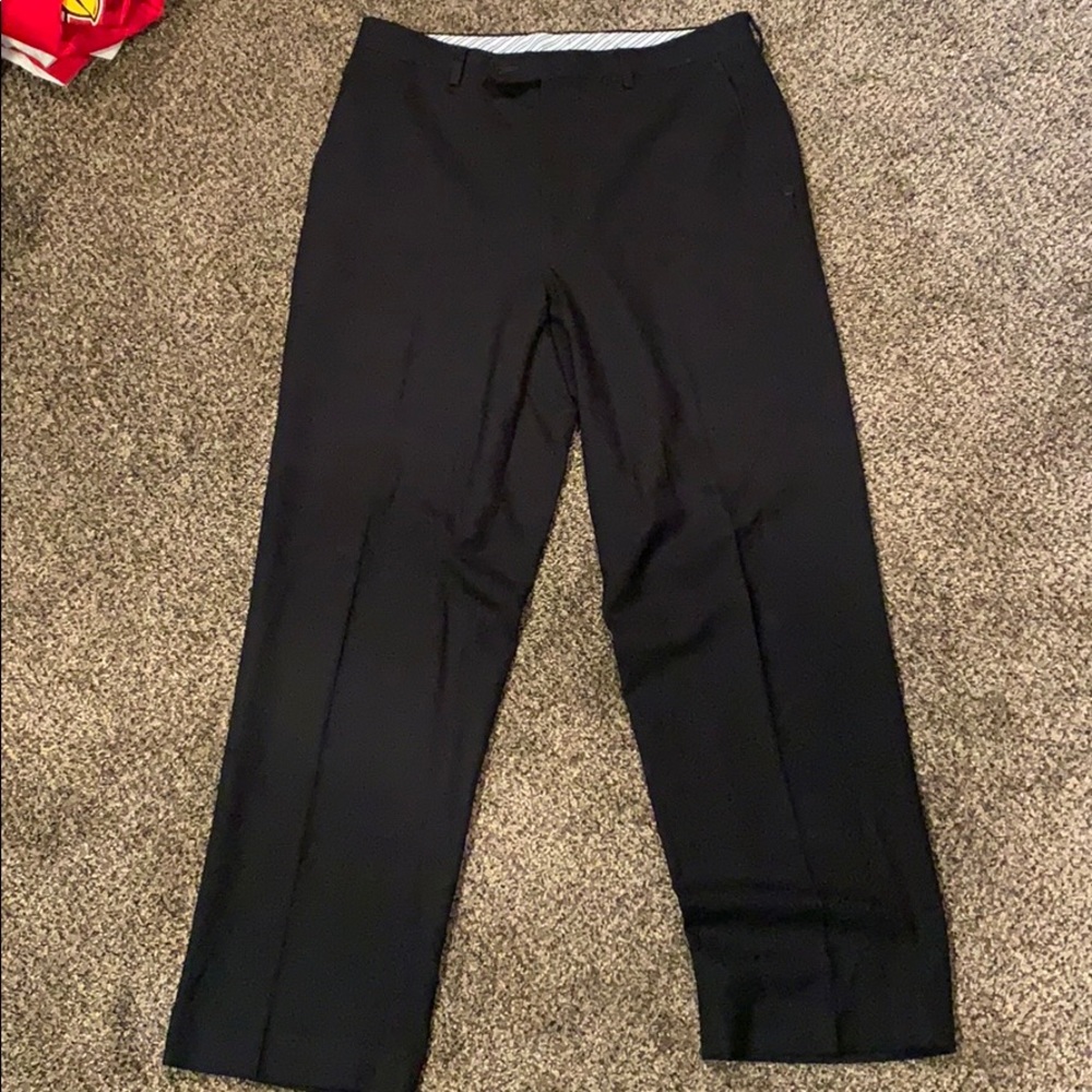 Izod men’s black dress pants